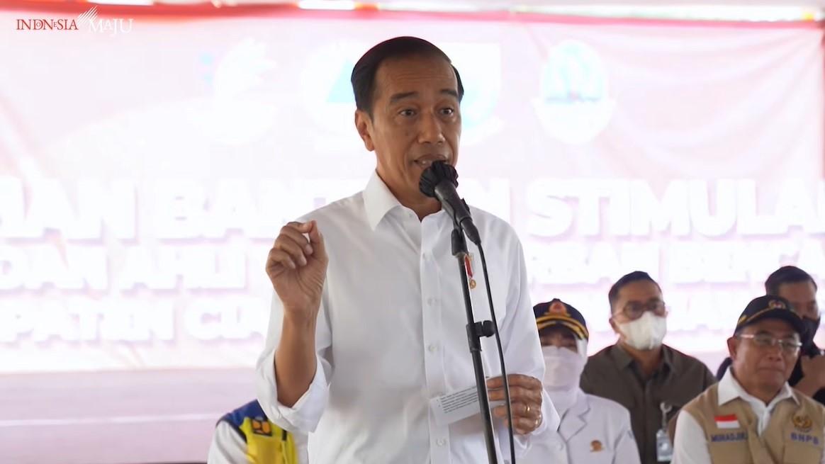 China Kembali Dihantam COVID-19, Jokowi Tetap Pede Cabut PPKM