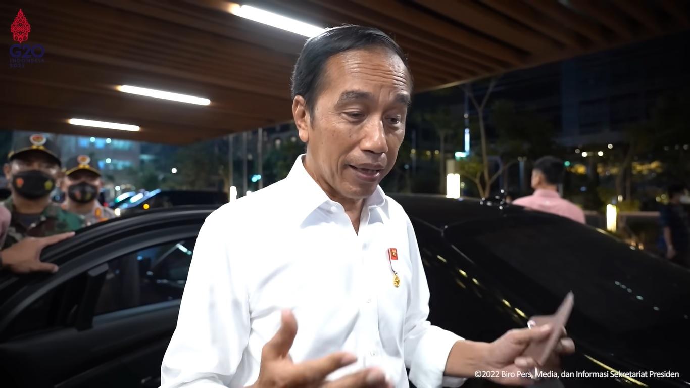 Jokowi Minta Pengawasan Industri Obat Diperketat Buntut Kasus Gagal Ginjal Akut Misterius