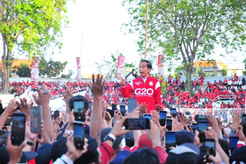 Ribuan Relawan Jokowi Bakal Padati GBK Jakarta Hari Ini