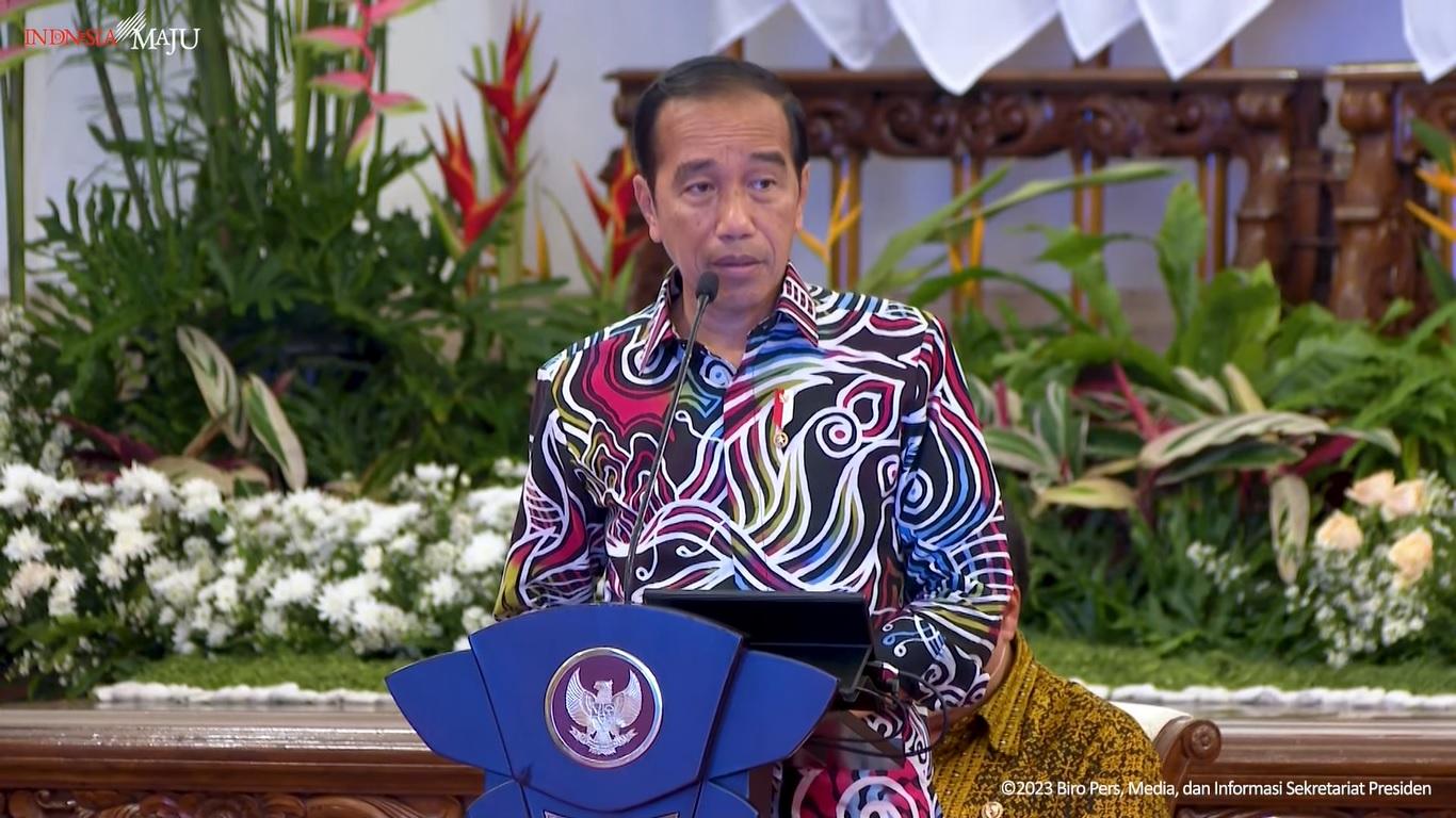 Pejabat Hobi Pamer Harta di Medsos Hinggap di Telinga, Jokowi: Gak Pantas!
