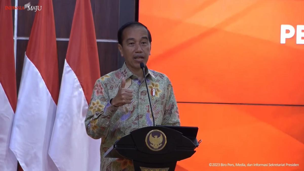 Jokowi: Media Konvensional Hadapi Tantangan Berat