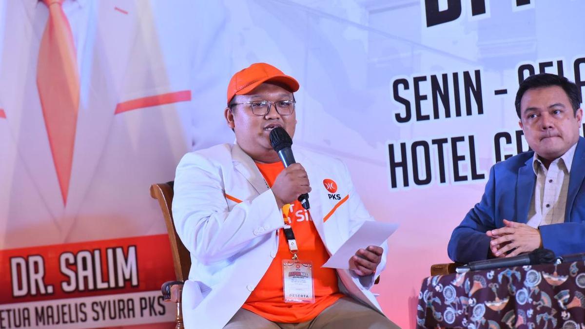 PKS Tegaskan Narasi Ade Armando Berpotensi Pecah Belah Bangsa