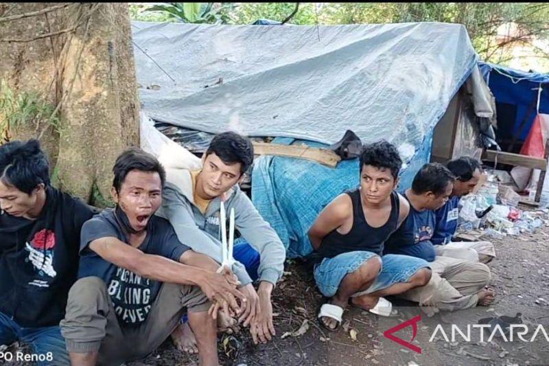 Tim Gabungan Intelmob dan Polda Jambi Gerebek Pondk Narkoba di Pulau Pandan