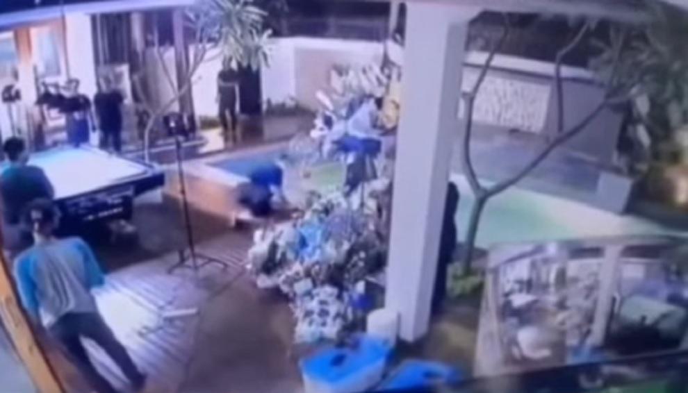 Viral CCTV Rizky Billar Lempar Bola Biliar ke Arah Lesti Kejora, Tapi Kepeleset