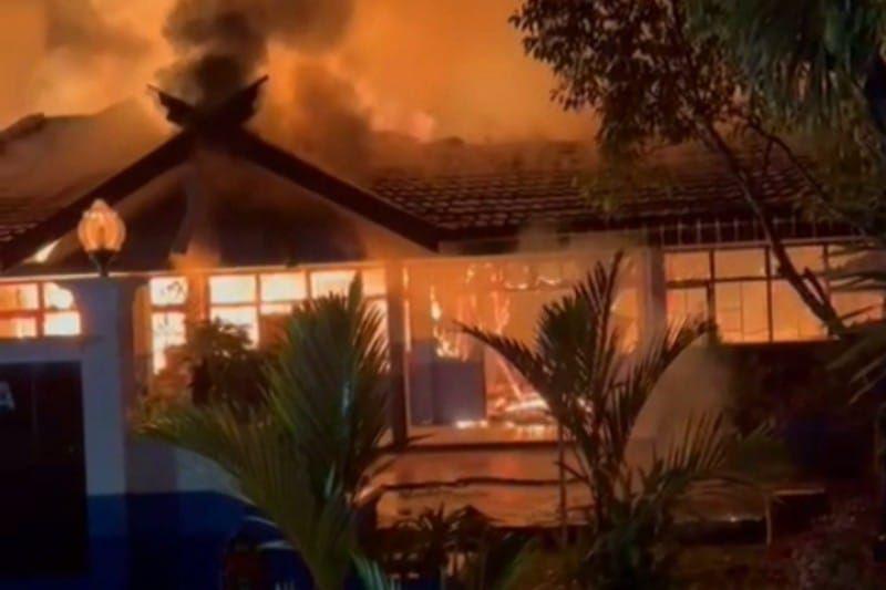 Gedung LPPM Universitas Palangka Raya Ludes Dilalap si Jago Merah