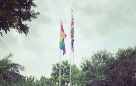 Kibarkan Bendera LGBT, Kedubes Inggris Tidak Menghargai Indonesia