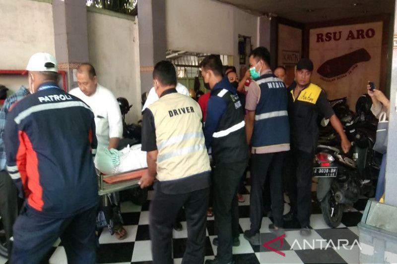 Ayah Wagub Emil Dardak Kecelakaan usai Hadiri Peluncuran Buku di Semarang