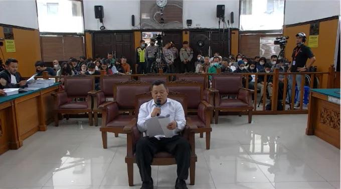 Kepengin Bebas dari Tuntutan Jaksa, Kuat Ma'ruf Minta Namanya Dipulihkan