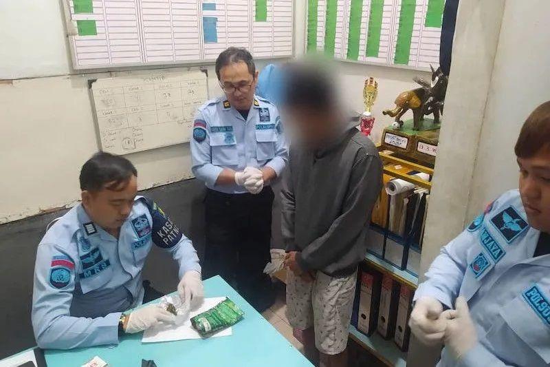 Sipir Berhasil Gagalkan Penyelundupan Diduga Paket Ganja ke Dalam Lapas Kota Pagaralam