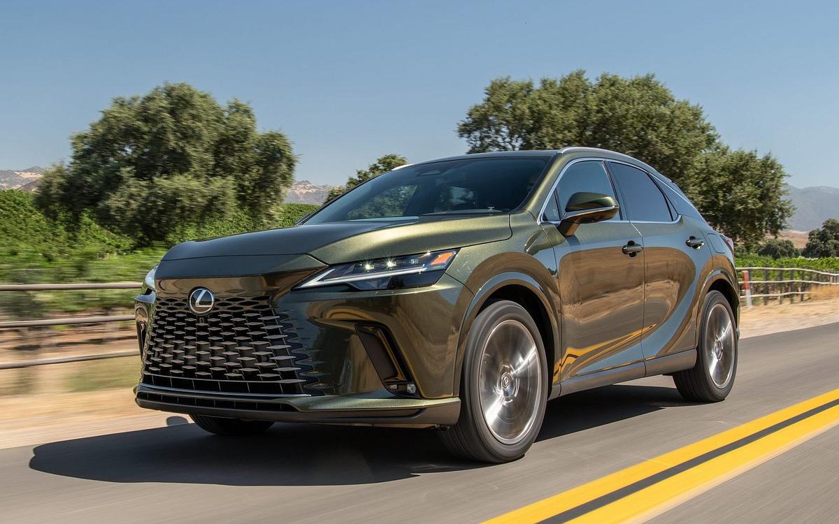 Gokil, Lebih 1.000 Orang Antre Beli Lexus RX Terbaru: Harganya Selangit Rp1,65 Miliar
