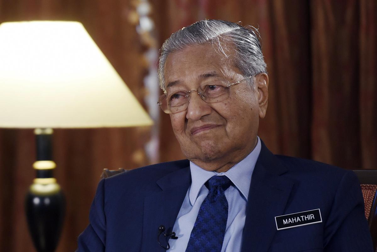 Pemilu Malaysia: Kekalahan Pertama Mahathir Mohamad dalam 53 Tahun dan Tidak Ada Partai Pemenang