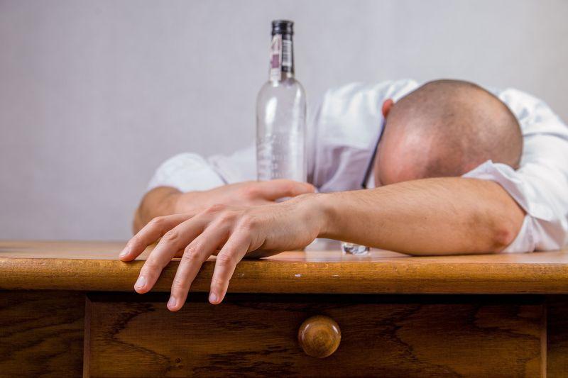Hati-hati, Ini Dampak Jangka Pendek Minuman Beralkohol bagi Tubuh