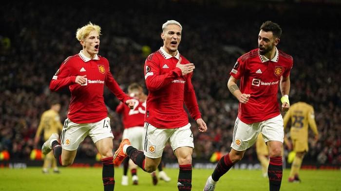 Hasil Liga Inggris, Setan Merah Cukur Nottingham Forrest 3-0