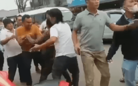 Gerombolan Mata Elang Berulah di Bekasi, Ancam Bunuh Wartawan Pakai Senjata Tajam