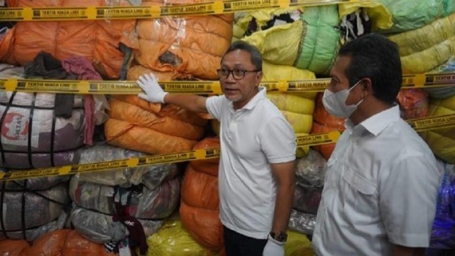 Tegas Tolak Larangan Thrifting, Adian Napitupulu Singgung Impor Pakaian Jadi dari China