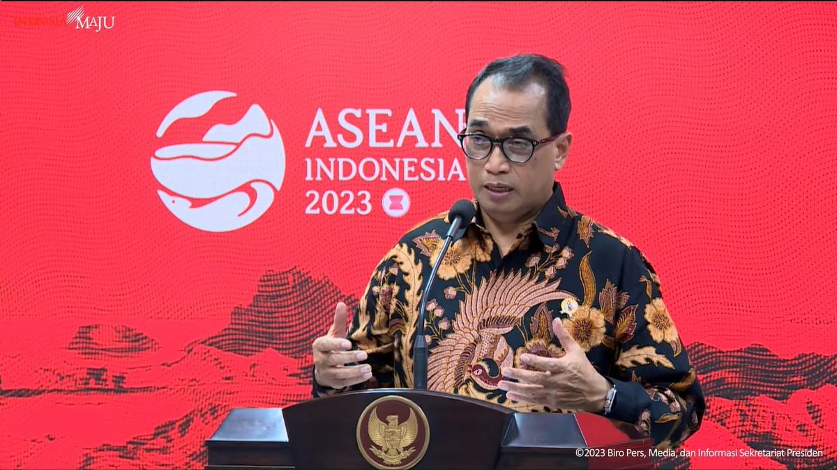 Suara Menhub Budi Usul Cuti Lebaran Dimajukan, Dikabulkan Jokowi Nggak Ya?