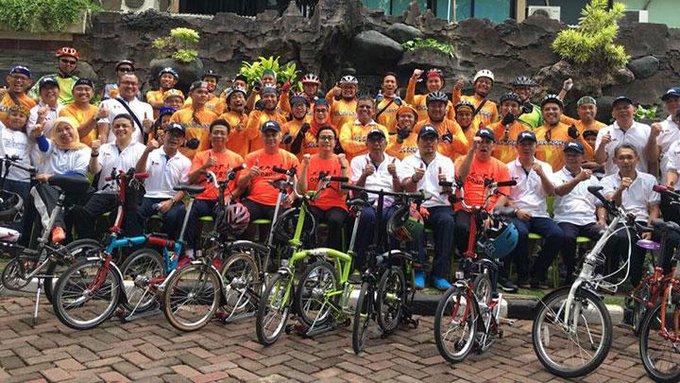 Anak Buah Punya Klub Harley, Menkeu Sri Mulyani Ternyata Punya 'Genk' Sepeda Brompton