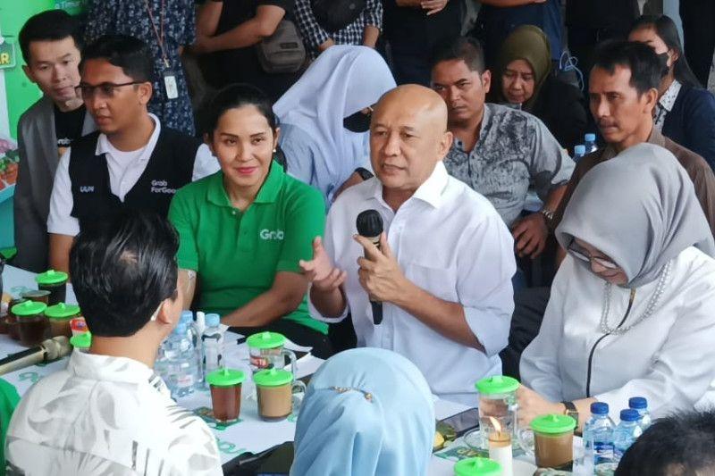 Sasar 30 Juta Pelaku UMKM, Menteri Teten Hubungkan Pasar Rakyat ke Digital