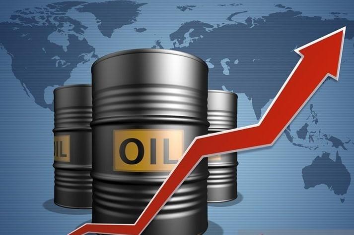 Pasokan dan Dolar AS Kokohkan Harga Minyak