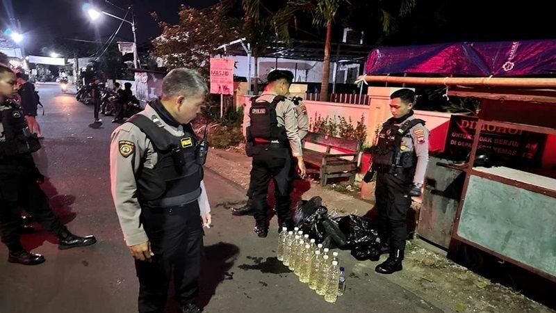 Wanita di Solo Ditangkap gegara Nekat Jual Miras saat Bulan Puasa