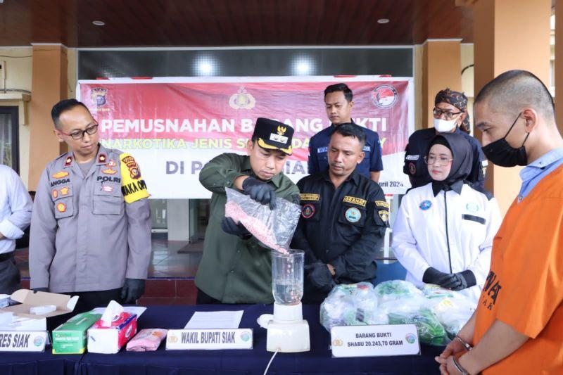 Polda Lampung Musnahkan Barang Bukti Ratusan Kilogram Narkoba