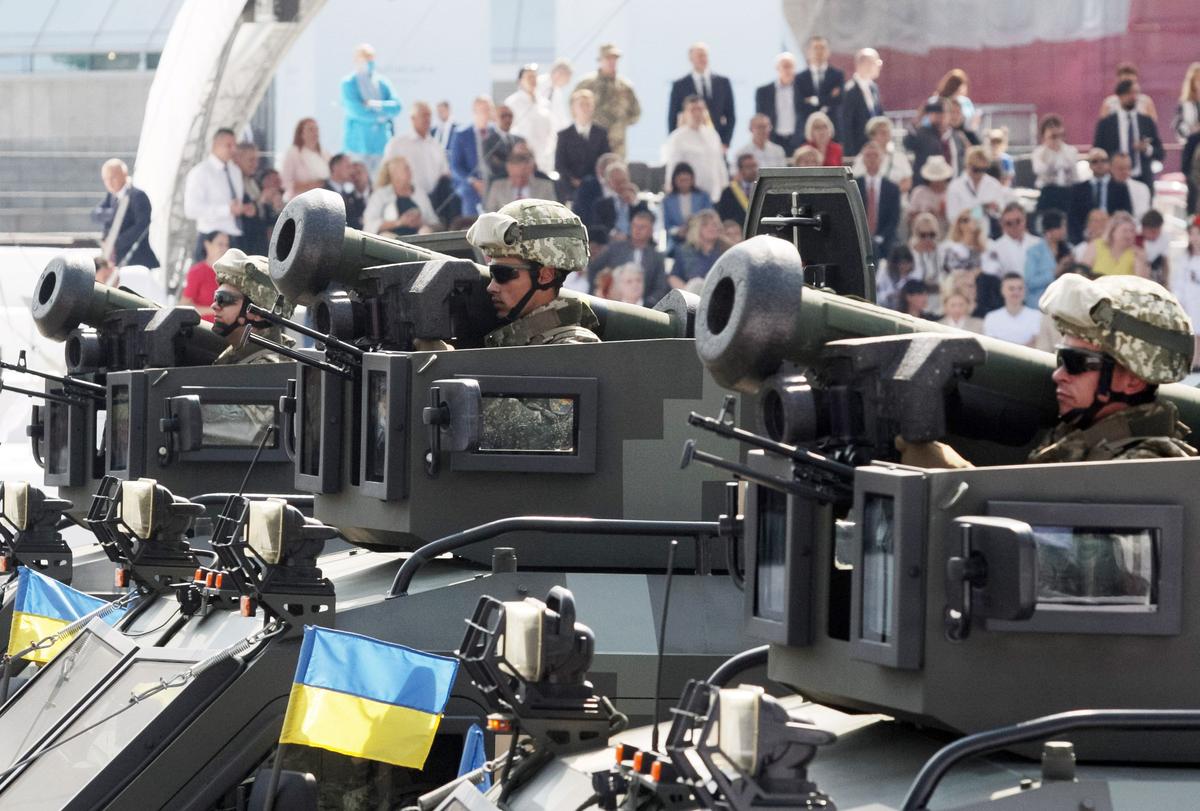 NATO Bakal Terus Pasok Peralatan Tempur ke Ukraina
