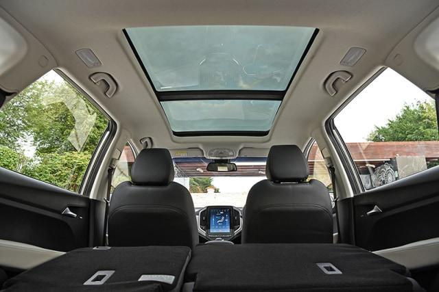 Kamu Punya Mobil Kekinian, Ketahui Perbedaaan Sunroof, Moonroof dan Panoramic Roof