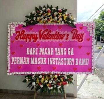 Trending di Twitter, Ucapan Valentine's Day Anti Mainstream di Lobby Kantor