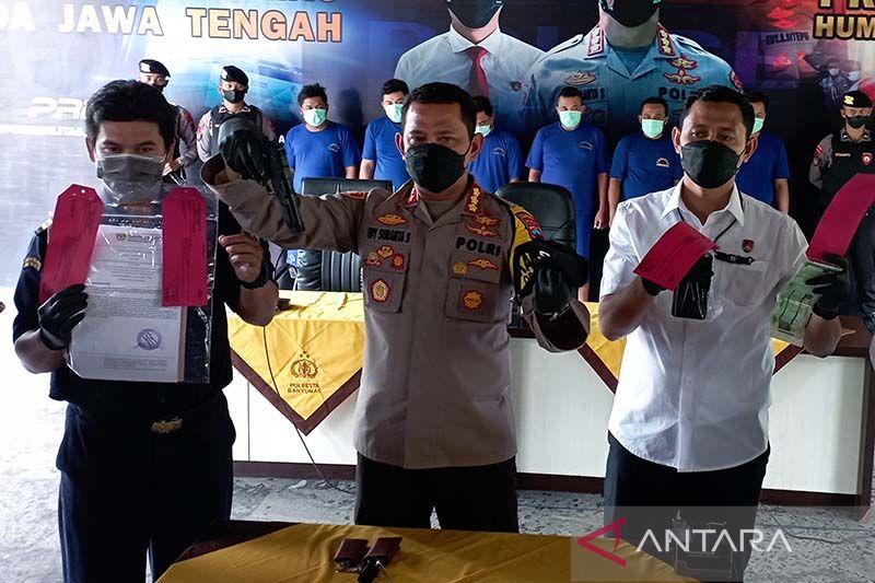 Polresta Banyumas Ungkap Kasus Pemerasan Berkedok Petugas Bea Cukai, 6 Ditangkap dan 1 Buron
