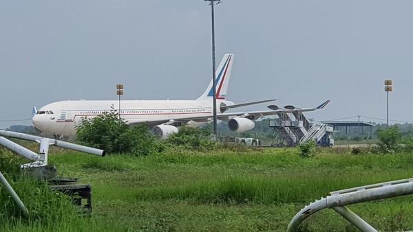 Dua Pesawat Asing Setahun Terparkir di Bandara Kertajati Sampai Viral