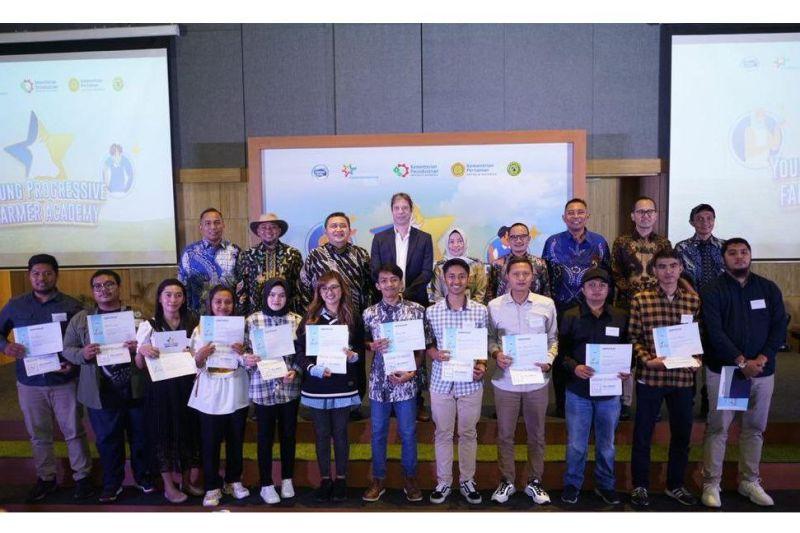 12 Peternak Muda Indonesia Siap Studi Banding ke Belanda