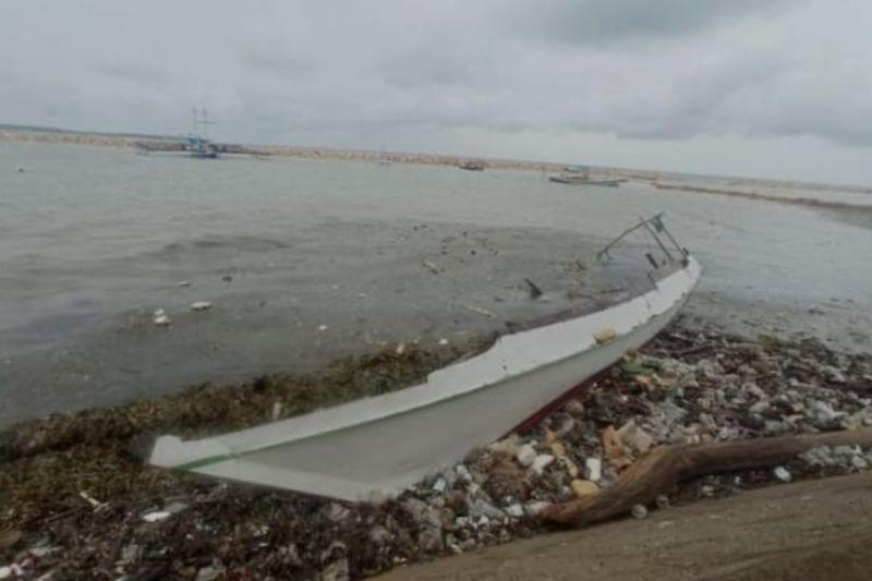 Pencarian 6 Penumpang KM Kasman Tenggelam di Pulau Bembe Sulsel Berlanjut