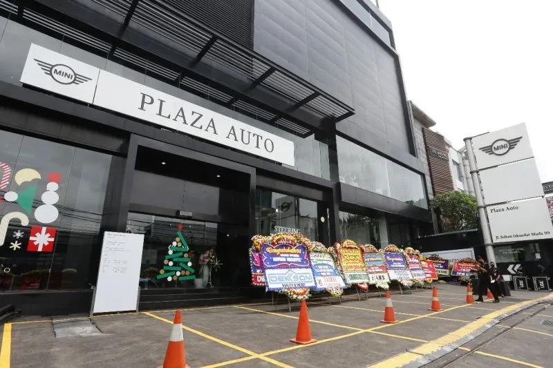 Jelang Tahun Baru 2023, BMW-MINI Bikin Showroom Baru di Jaksel Senilai Rp140 Miliar