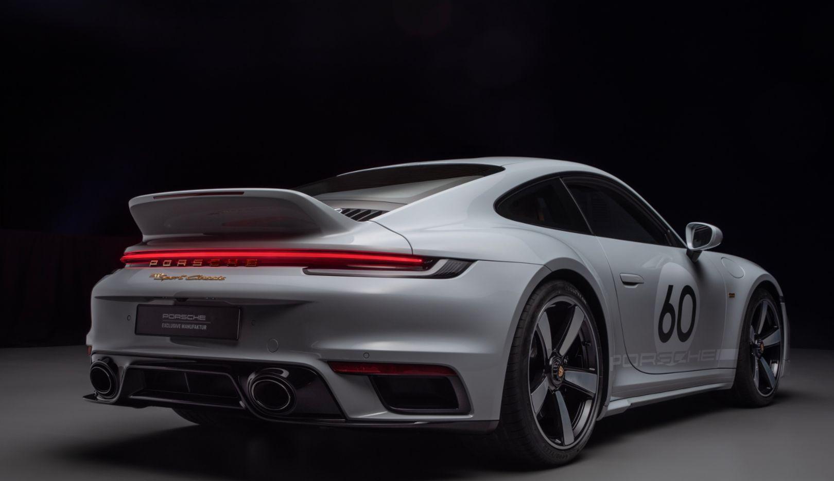 Dashboard Bermasalah, Porsche Recall Puluhan Unit 911