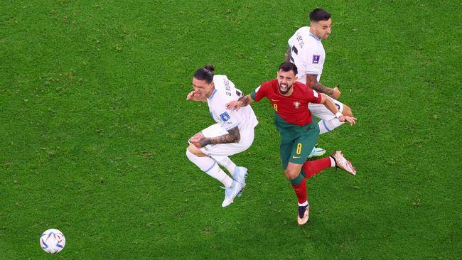 Brace Bruno Fernandes Loloskan Portugal ke 16 Besar