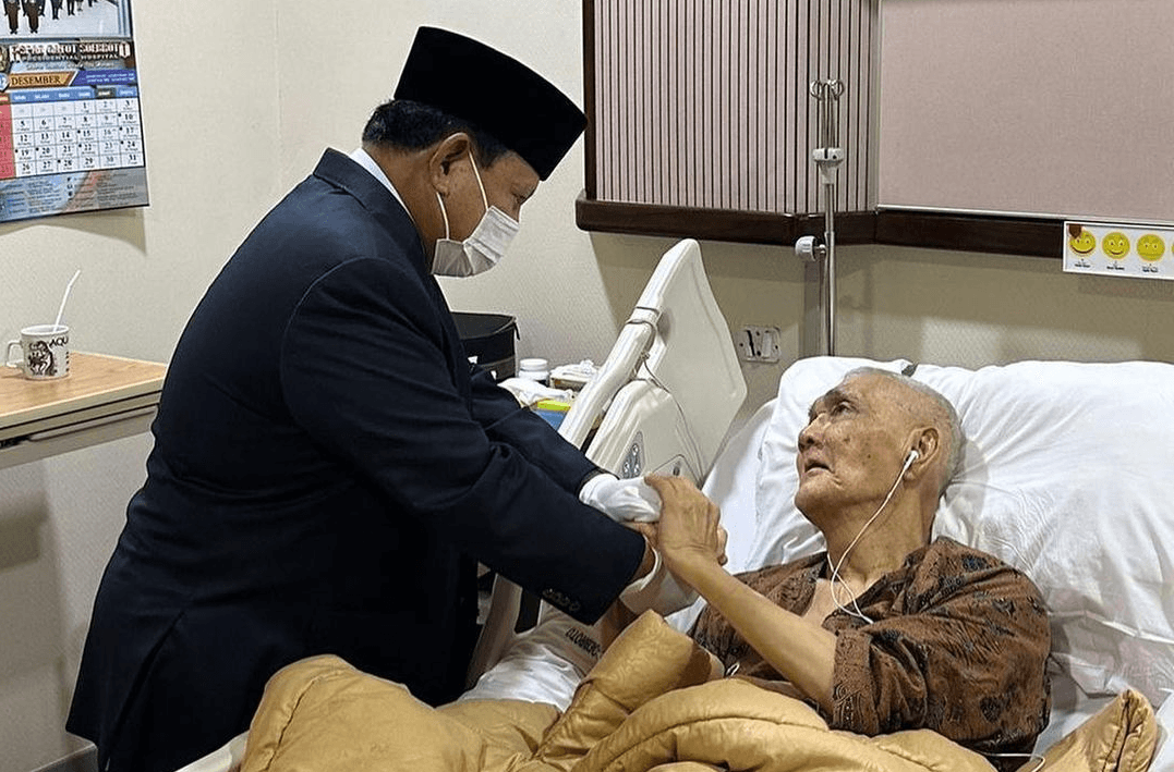 Mantan Wakil Presiden Try Sutrisno Meninggal Dunia, Hoax!