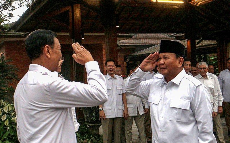 Setelah ke PPP, Wiranto Kini Serahkan Bekas Kader Hanura ke Gerindra