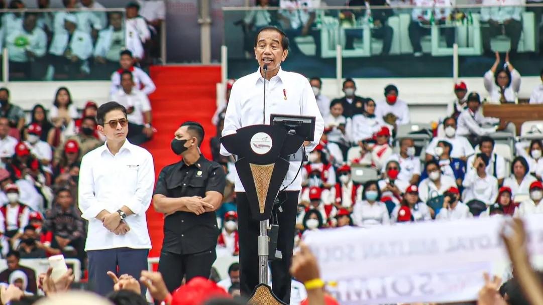 Riuh Rendah Relawan Sambut Jokowi pada Musra di Istora