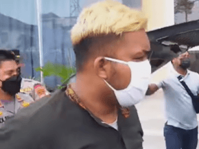Pria Ngamuk Bawa-bawa Pedang di Jalanan Kota Solo Ditangkap, Begini Tampangnya