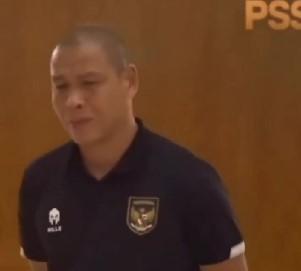 Batal Jadi Tuan Rumah Piala Dunia, Pelatih dan Pemain Bola Nangis Berjamah