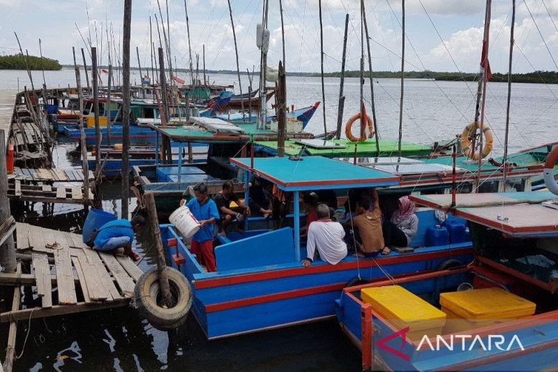Imbas Cuaca Ekstrem, Nelayan di Natuna Tak Bisa Melaut