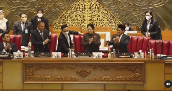 Unggah Video Ultah saat Rakyat Demo, Instagram Ketua DPR Puan Diserbu Netizen, Isinya Sumpah Serapah
