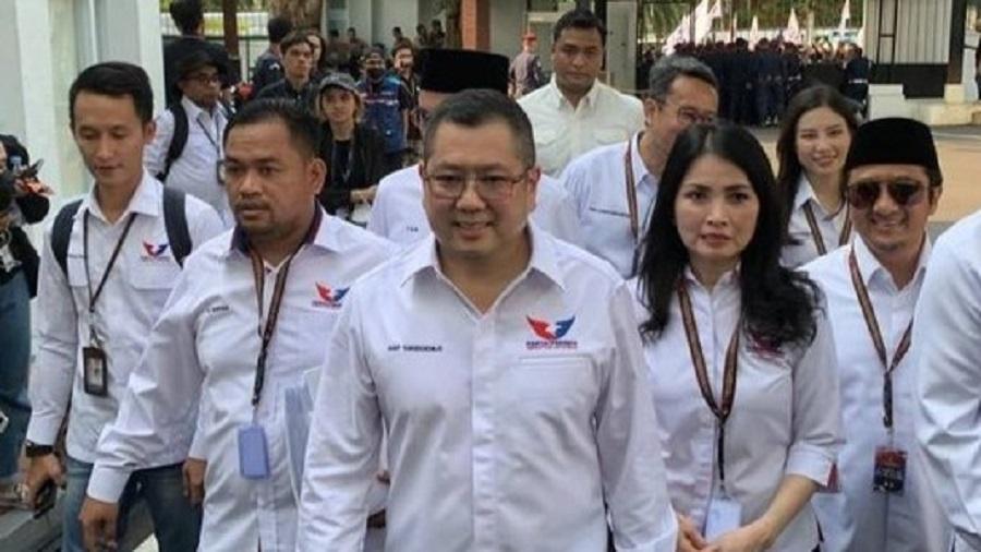 Hary Tanoe Bawa Rombongan ke Kantor PDIP, Ada Aiman Witjaksono hingga Yusuf Mansur