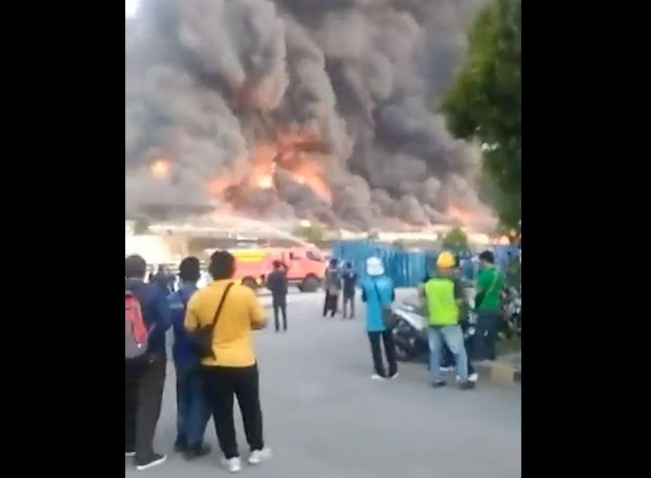 Kebakaran Pabrik di Cicadas Bogor, Penyebab hingga Korban Jiwa Belum Diketahui