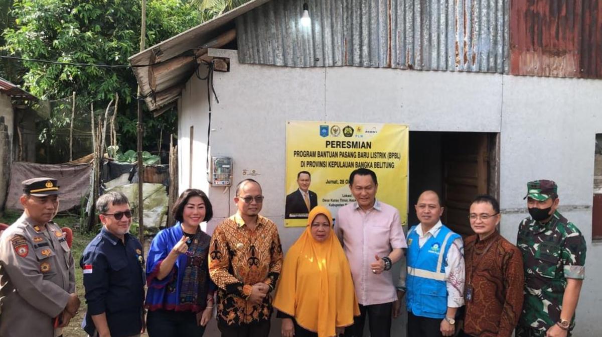 Program Bantuan Pasang Baru, Listrik Menyala 100% di Bangka Belitung