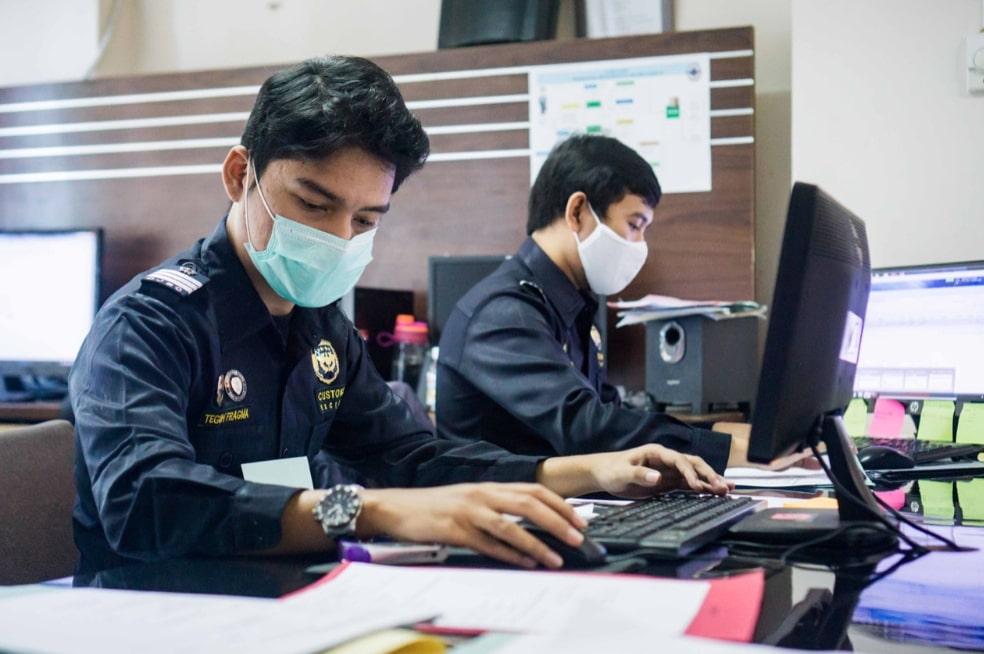 Dari Lelang, Bea Cukai Tanjung Emas Sumbang 9,4 Miliar Rupiah untuk Negara