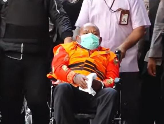 Lukas Enembe ke Firli: Kesehatan Saya Semakin Tidak Baik