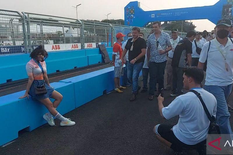 LED Rusak saat Balapan Berlangsung, Penonton Formula E Mengeluh