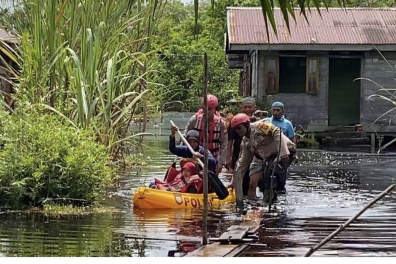 50 Keluarga di Siak Terpaksa Mengungsi imbas Dilanda Banjir Selama Dua Pekan