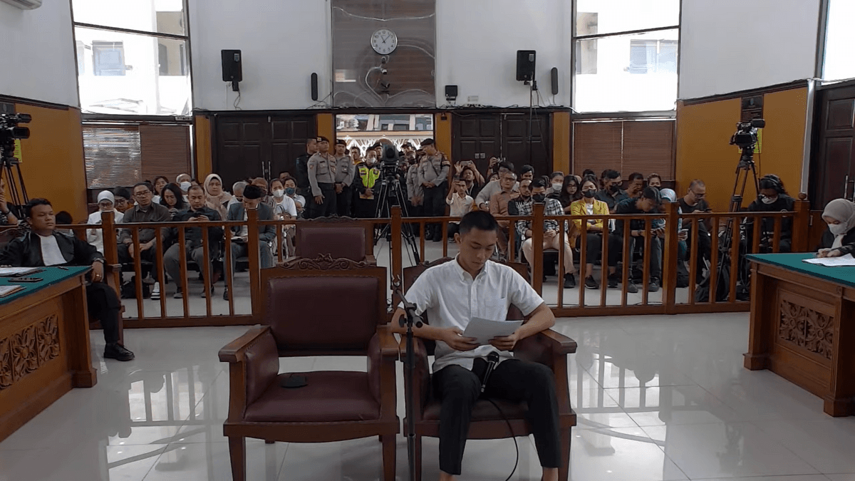 Awak Media Diminta Matikan Audio saat Pembacaan Dakwaan Kesusilaan Sidang Mario Dandy